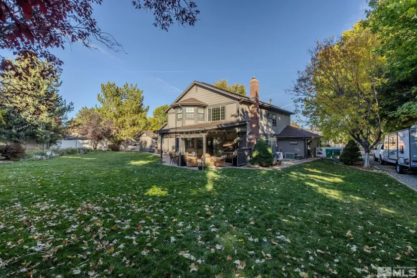 1075 Country Estates, Reno, Nevada 89511, 4 Bedrooms Bedrooms, ,3 BathroomsBathrooms,Residential,Residential,Country Estates,250052313