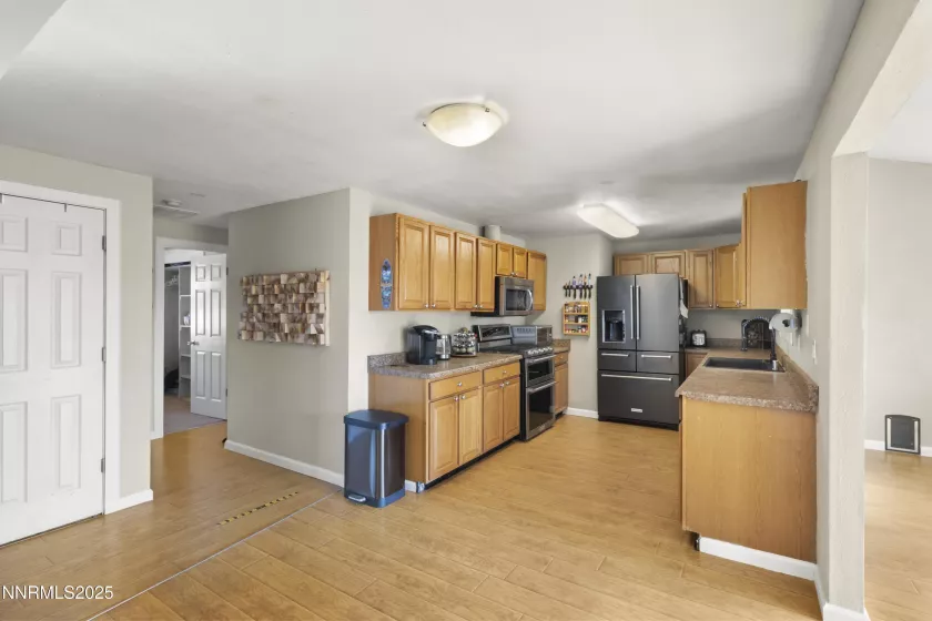 14021 Exinite, Reno, Nevada 89506, 4 Bedrooms Bedrooms, ,2 BathroomsBathrooms,Residential,Residential,Exinite,250052315