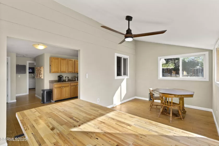 14021 Exinite, Reno, Nevada 89506, 4 Bedrooms Bedrooms, ,2 BathroomsBathrooms,Residential,Residential,Exinite,250052315