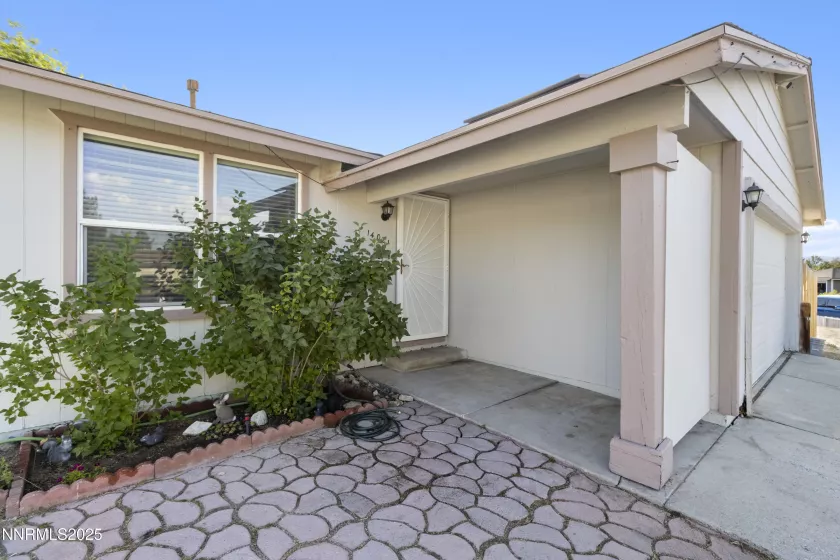 14021 Exinite, Reno, Nevada 89506, 4 Bedrooms Bedrooms, ,2 BathroomsBathrooms,Residential,Residential,Exinite,250052315