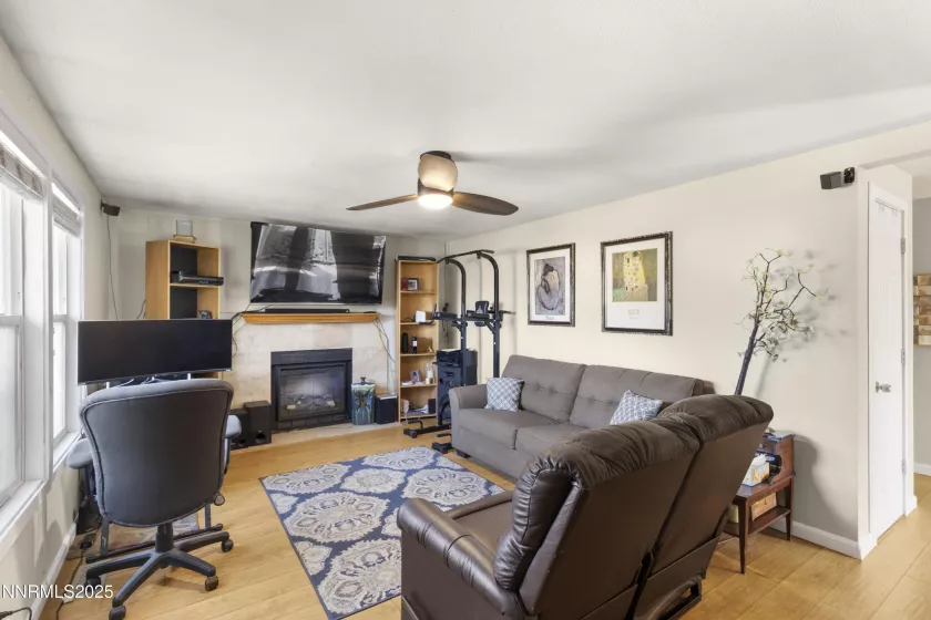 14021 Exinite, Reno, Nevada 89506, 4 Bedrooms Bedrooms, ,2 BathroomsBathrooms,Residential,Residential,Exinite,250052315