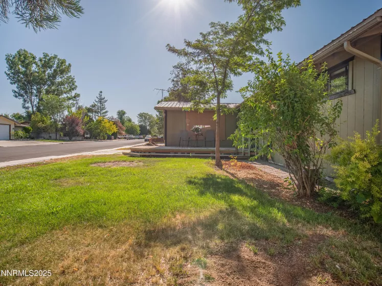 1333 Toiyabe, Gardnerville, Nevada 89410, 3 Bedrooms Bedrooms, ,2 BathroomsBathrooms,Residential,Residential,Toiyabe,250052317