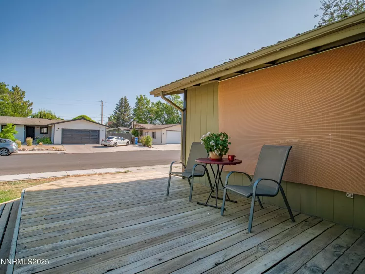 1333 Toiyabe, Gardnerville, Nevada 89410, 3 Bedrooms Bedrooms, ,2 BathroomsBathrooms,Residential,Residential,Toiyabe,250052317