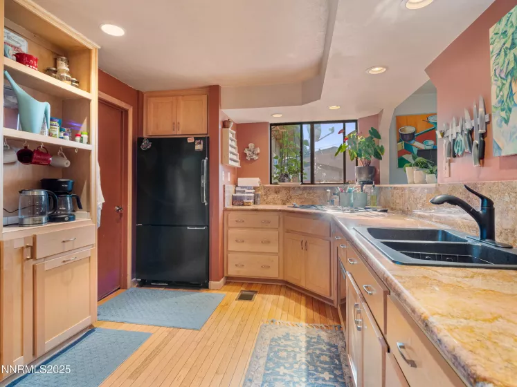 1333 Toiyabe, Gardnerville, Nevada 89410, 3 Bedrooms Bedrooms, ,2 BathroomsBathrooms,Residential,Residential,Toiyabe,250052317