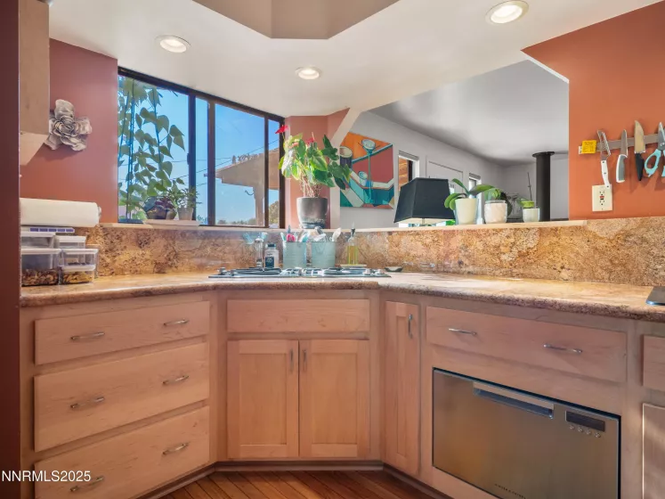 1333 Toiyabe, Gardnerville, Nevada 89410, 3 Bedrooms Bedrooms, ,2 BathroomsBathrooms,Residential,Residential,Toiyabe,250052317