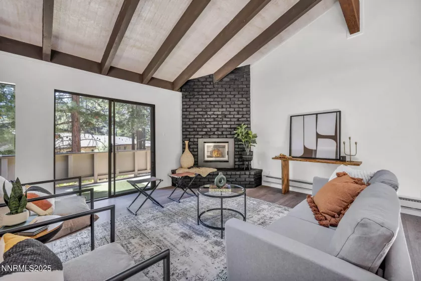 321 Ski, Incline Village, Nevada 89451, 3 Bedrooms Bedrooms, ,3 BathroomsBathrooms,Residential,Residential,Ski,250052316