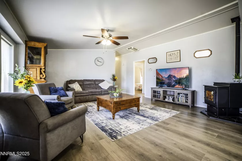 3345 Shirley, Winnemucca, Nevada 89445, 3 Bedrooms Bedrooms, ,2 BathroomsBathrooms,Residential,Residential,Shirley,250052318