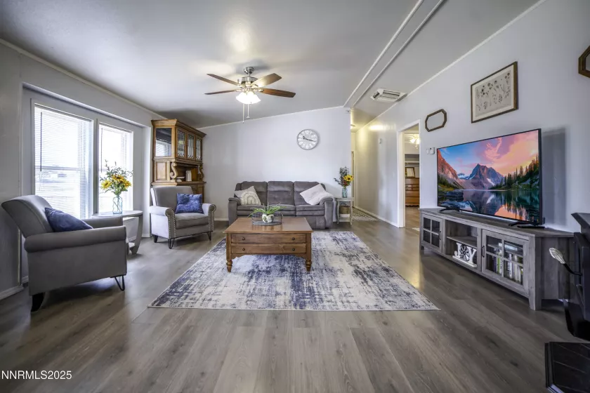 3345 Shirley, Winnemucca, Nevada 89445, 3 Bedrooms Bedrooms, ,2 BathroomsBathrooms,Residential,Residential,Shirley,250052318
