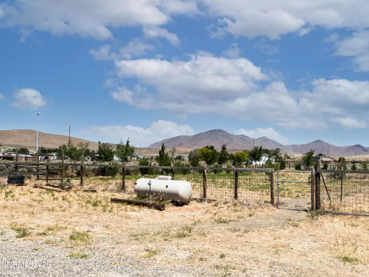 3345 Shirley, Winnemucca, Nevada 89445, 3 Bedrooms Bedrooms, ,2 BathroomsBathrooms,Residential,Residential,Shirley,250052318
