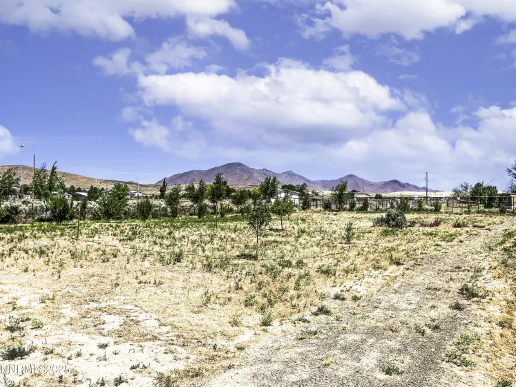 3345 Shirley, Winnemucca, Nevada 89445, 3 Bedrooms Bedrooms, ,2 BathroomsBathrooms,Residential,Residential,Shirley,250052318