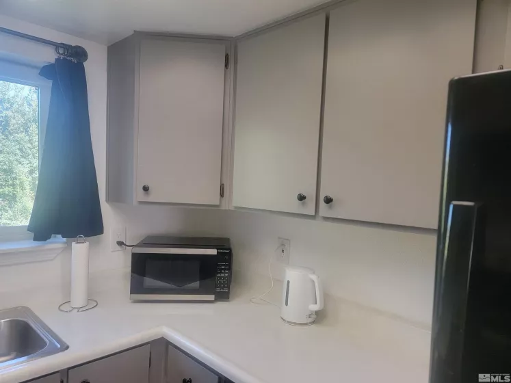 103 Vista Rafael, Reno, Nevada 89503, 1 Bedroom Bedrooms, ,1 BathroomBathrooms,Residential,Residential,Vista Rafael,250006207