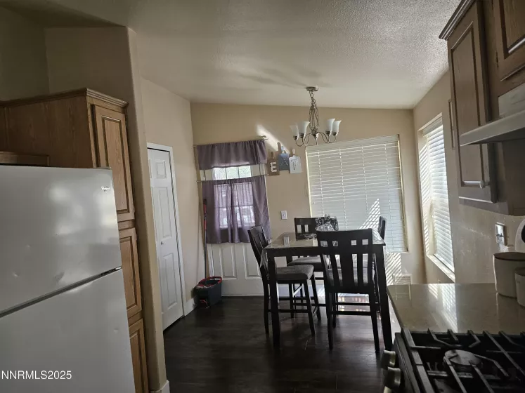 292 Miriam, Dayton, Nevada 89403, 3 Bedrooms Bedrooms, ,2 BathroomsBathrooms,Residential,Residential,Miriam,250052319