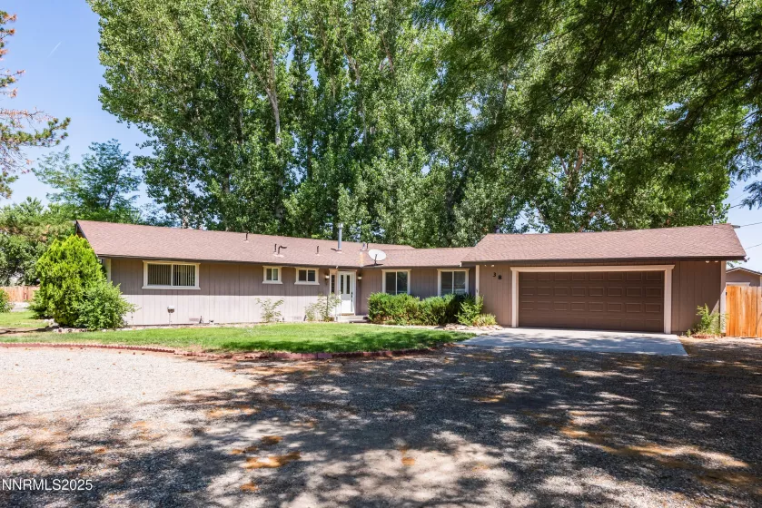 38 Willow, Yerington, Nevada 89447, 3 Bedrooms Bedrooms, ,2 BathroomsBathrooms,Residential,Residential,Willow,250052320