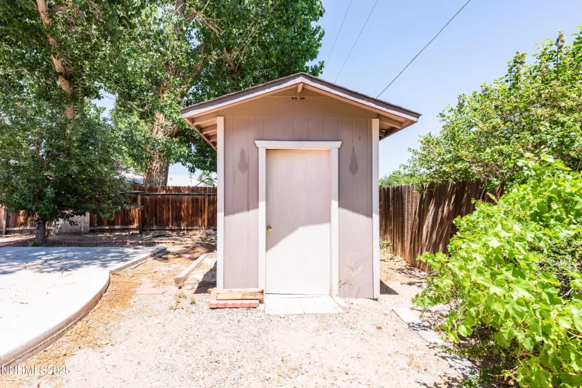 38 Willow, Yerington, Nevada 89447, 3 Bedrooms Bedrooms, ,2 BathroomsBathrooms,Residential,Residential,Willow,250052320