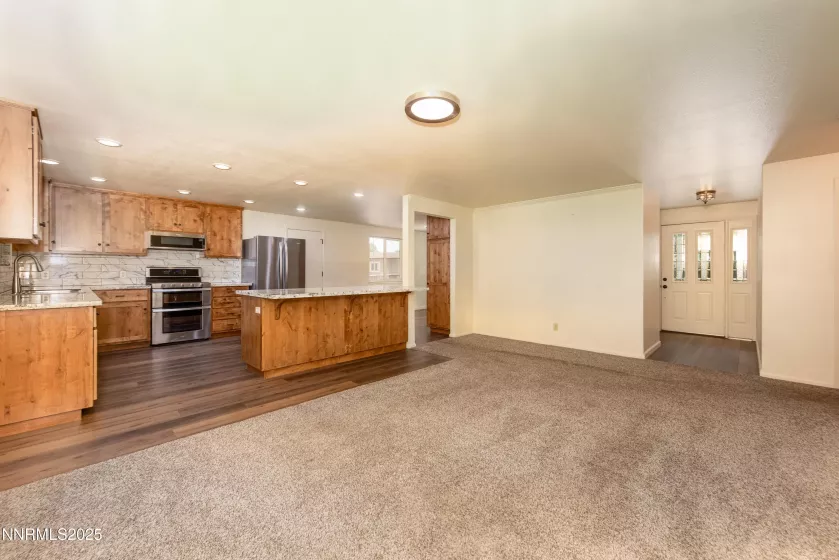 38 Willow, Yerington, Nevada 89447, 3 Bedrooms Bedrooms, ,2 BathroomsBathrooms,Residential,Residential,Willow,250052320