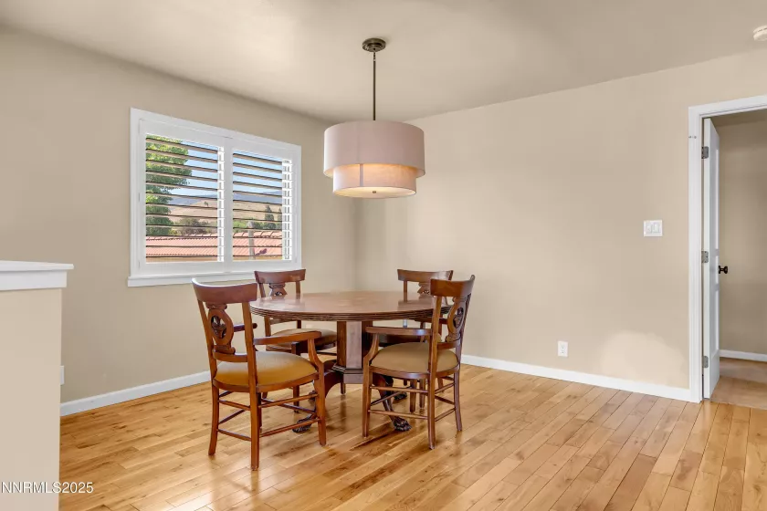 3467 Skyline, Reno, Nevada 89509, 2 Bedrooms Bedrooms, ,2 BathroomsBathrooms,Residential,Residential,Skyline,250050954