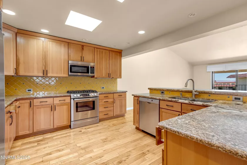 3467 Skyline, Reno, Nevada 89509, 2 Bedrooms Bedrooms, ,2 BathroomsBathrooms,Residential,Residential,Skyline,250050954