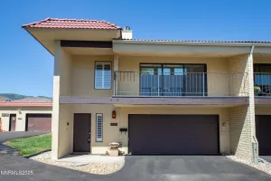 3467 Skyline, Reno, Nevada 89509, 2 Bedrooms Bedrooms, ,2 BathroomsBathrooms,Residential,Residential,Skyline,250050954