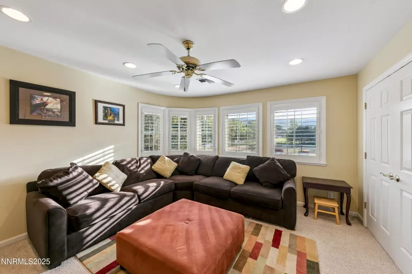 1145 Country Estates, Reno, Nevada 89511, 7 Bedrooms Bedrooms, ,8 BathroomsBathrooms,Residential,Residential,Country Estates,250052323