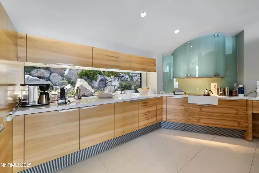 580 Gonowabie, Crystal Bay, Nevada 89402, 4 Bedrooms Bedrooms, ,5 BathroomsBathrooms,Residential,Residential,Gonowabie,250052330