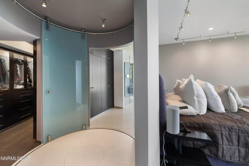 580 Gonowabie, Crystal Bay, Nevada 89402, 4 Bedrooms Bedrooms, ,5 BathroomsBathrooms,Residential,Residential,Gonowabie,250052330