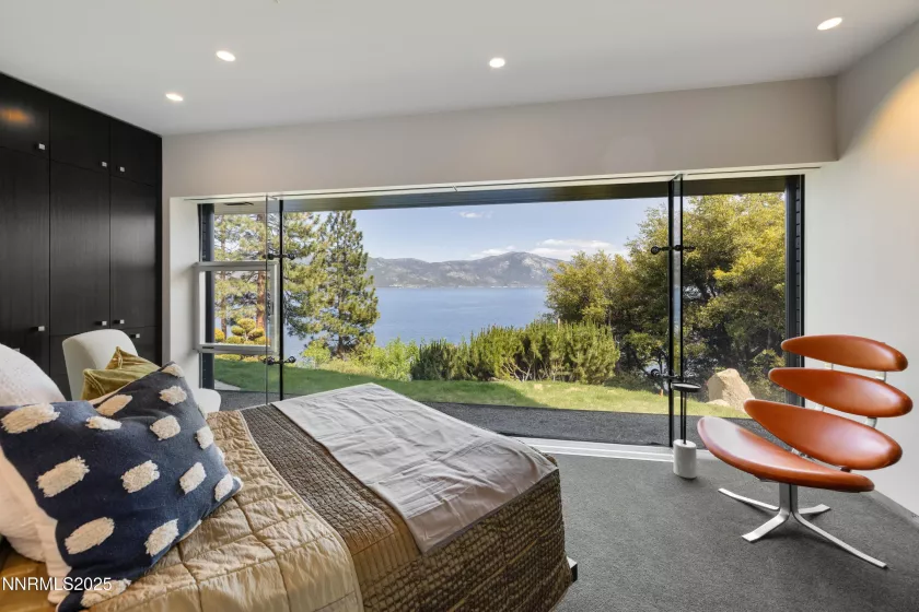 580 Gonowabie, Crystal Bay, Nevada 89402, 4 Bedrooms Bedrooms, ,5 BathroomsBathrooms,Residential,Residential,Gonowabie,250052330