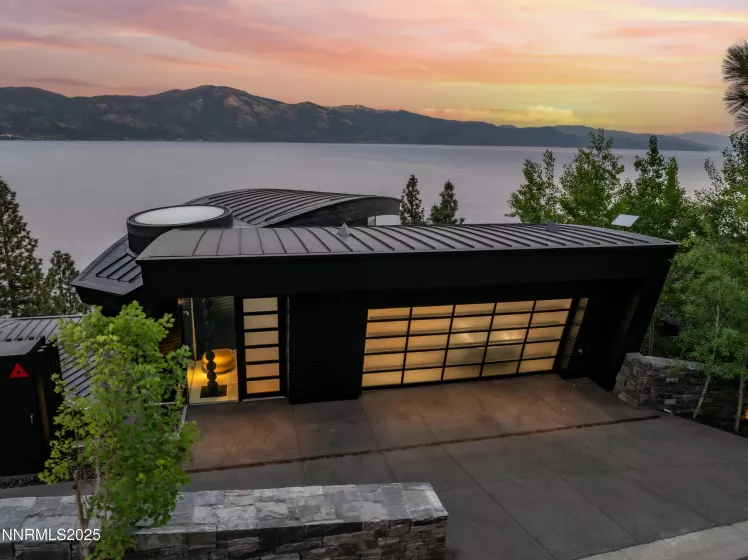 580 Gonowabie, Crystal Bay, Nevada 89402, 4 Bedrooms Bedrooms, ,5 BathroomsBathrooms,Residential,Residential,Gonowabie,250052330