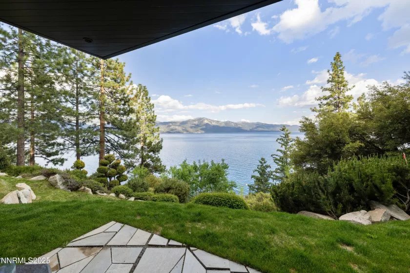 580 Gonowabie, Crystal Bay, Nevada 89402, 4 Bedrooms Bedrooms, ,5 BathroomsBathrooms,Residential,Residential,Gonowabie,250052330