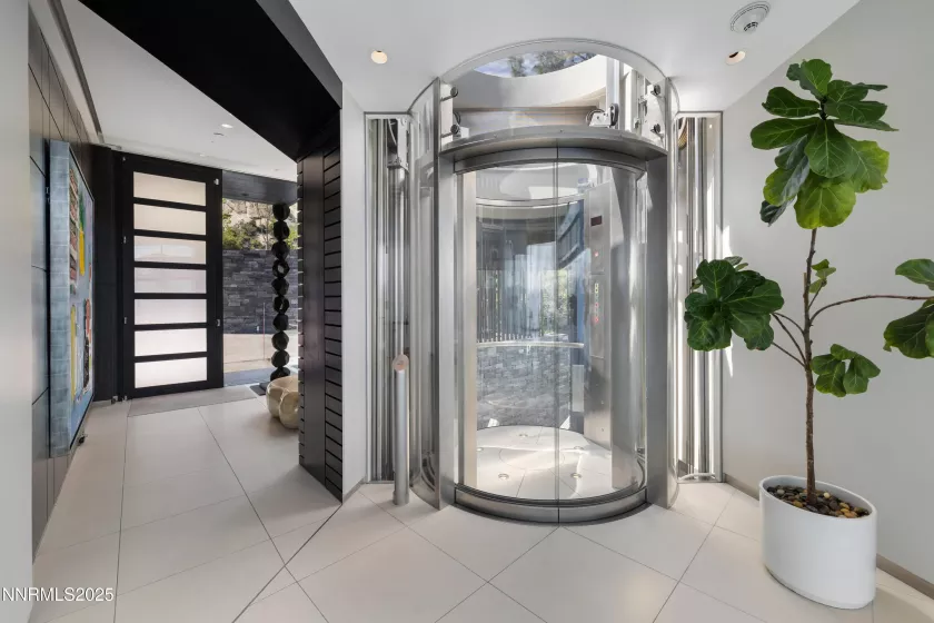 580 Gonowabie, Crystal Bay, Nevada 89402, 4 Bedrooms Bedrooms, ,5 BathroomsBathrooms,Residential,Residential,Gonowabie,250052330