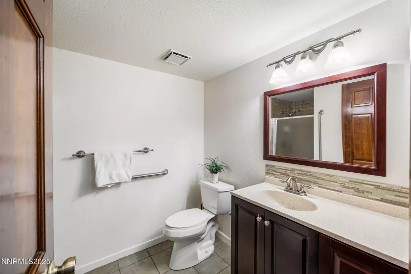 908 Harold, Incline Village, Nevada 89451, 3 Bedrooms Bedrooms, ,3 BathroomsBathrooms,Residential,Residential,Harold,250052343