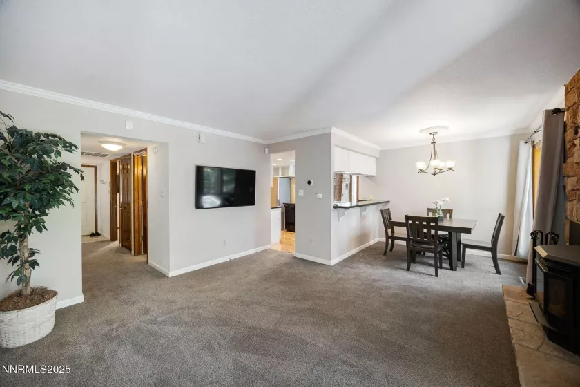 908 Harold, Incline Village, Nevada 89451, 3 Bedrooms Bedrooms, ,3 BathroomsBathrooms,Residential,Residential,Harold,250052343