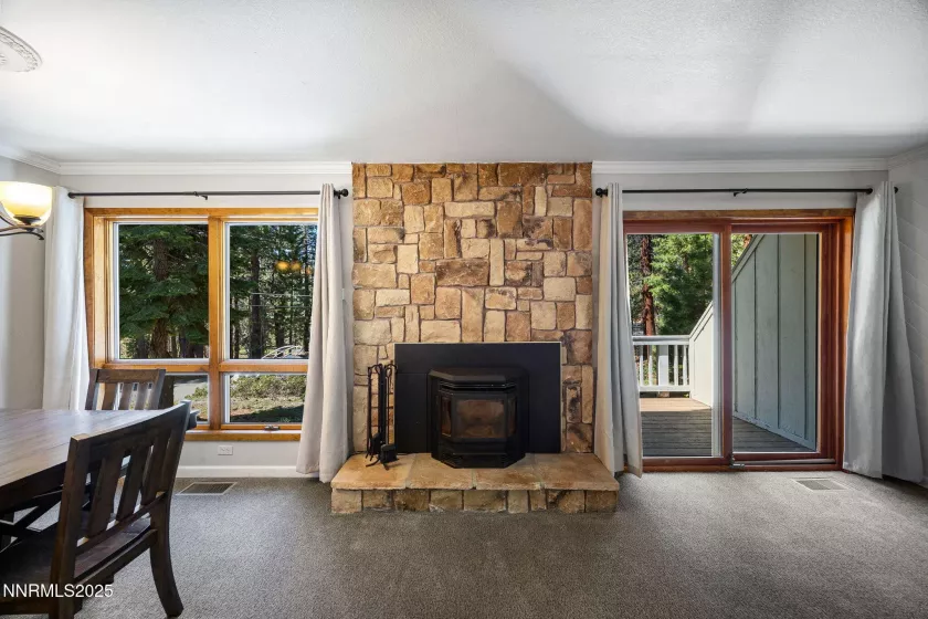 908 Harold, Incline Village, Nevada 89451, 3 Bedrooms Bedrooms, ,3 BathroomsBathrooms,Residential,Residential,Harold,250052343