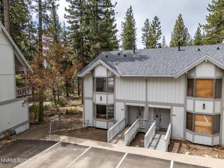 908 Harold, Incline Village, Nevada 89451, 3 Bedrooms Bedrooms, ,3 BathroomsBathrooms,Residential,Residential,Harold,250052343