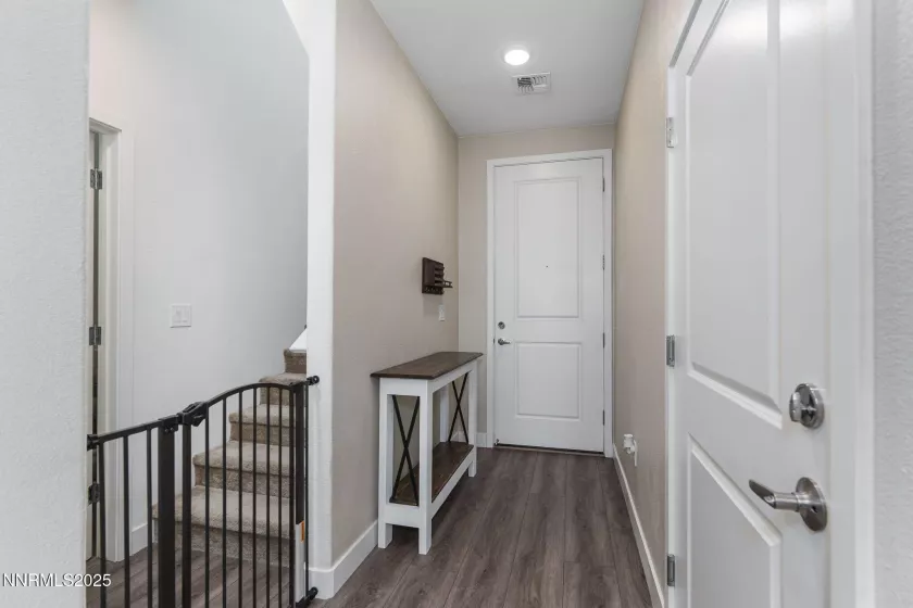 4808 Black Falcon, Sun Valley, Nevada 89433, 3 Bedrooms Bedrooms, ,3 BathroomsBathrooms,Residential,Residential,Black Falcon,250052346