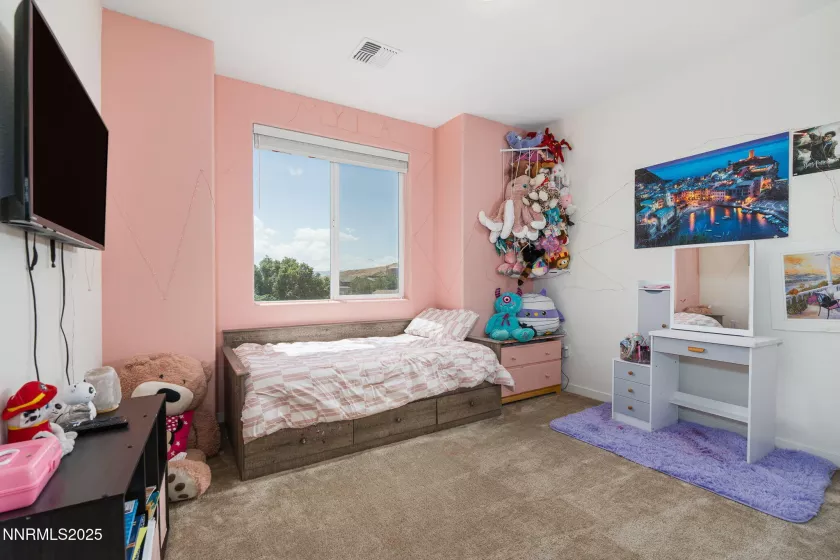 4808 Black Falcon, Sun Valley, Nevada 89433, 3 Bedrooms Bedrooms, ,3 BathroomsBathrooms,Residential,Residential,Black Falcon,250052346