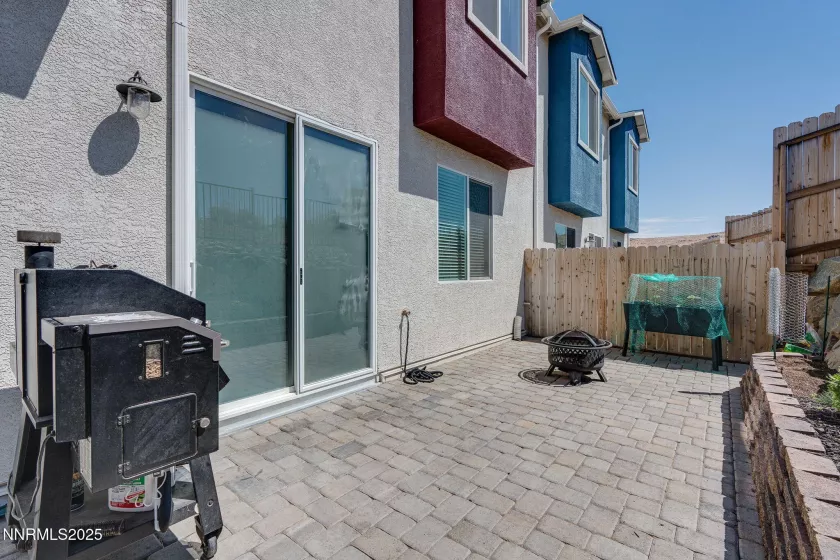 4808 Black Falcon, Sun Valley, Nevada 89433, 3 Bedrooms Bedrooms, ,3 BathroomsBathrooms,Residential,Residential,Black Falcon,250052346