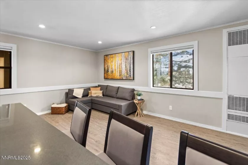 872 Tanager, Incline Village, Nevada 89451, 1 Bedroom Bedrooms, ,1 BathroomBathrooms,Residential,Residential,Tanager,250052347