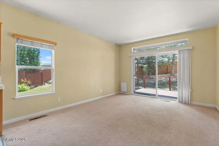 10040 Windy Creek, Reno, Nevada 89506, 4 Bedrooms Bedrooms, ,2 BathroomsBathrooms,Residential,Residential,Windy Creek,250052348
