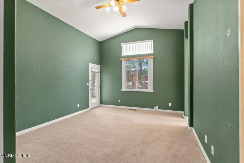 10040 Windy Creek, Reno, Nevada 89506, 4 Bedrooms Bedrooms, ,2 BathroomsBathrooms,Residential,Residential,Windy Creek,250052348