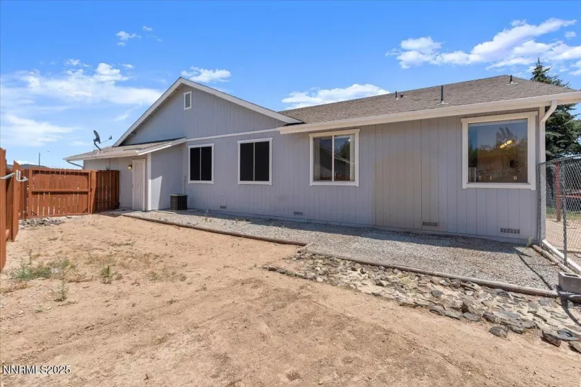 10040 Windy Creek, Reno, Nevada 89506, 4 Bedrooms Bedrooms, ,2 BathroomsBathrooms,Residential,Residential,Windy Creek,250052348