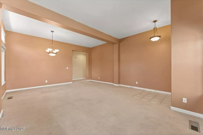 10040 Windy Creek, Reno, Nevada 89506, 4 Bedrooms Bedrooms, ,2 BathroomsBathrooms,Residential,Residential,Windy Creek,250052348