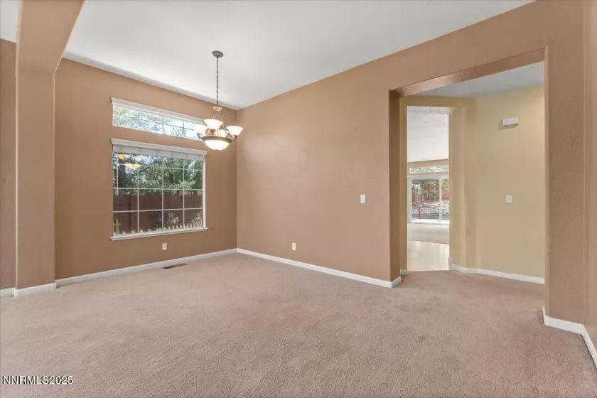 10040 Windy Creek, Reno, Nevada 89506, 4 Bedrooms Bedrooms, ,2 BathroomsBathrooms,Residential,Residential,Windy Creek,250052348