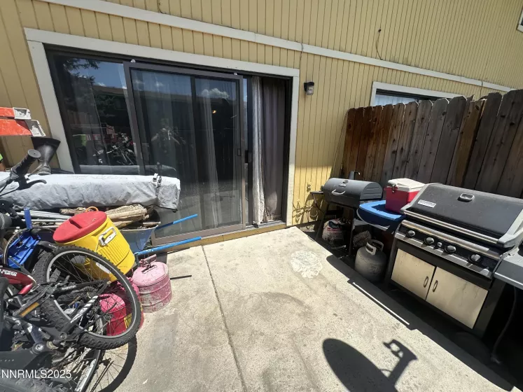 863 Nutmeg, Reno, Nevada 89502, 2 Bedrooms Bedrooms, ,2 BathroomsBathrooms,Residential,Residential,Nutmeg,250052349