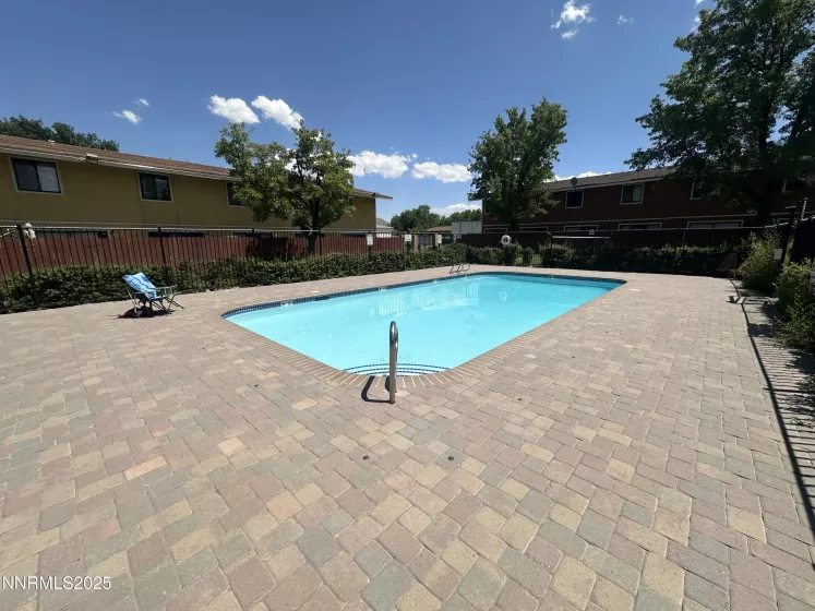 863 Nutmeg, Reno, Nevada 89502, 2 Bedrooms Bedrooms, ,2 BathroomsBathrooms,Residential,Residential,Nutmeg,250052349