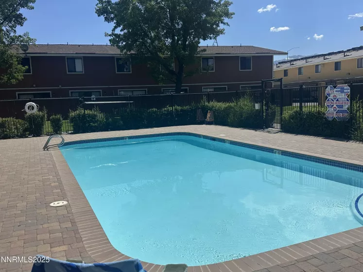 863 Nutmeg, Reno, Nevada 89502, 2 Bedrooms Bedrooms, ,2 BathroomsBathrooms,Residential,Residential,Nutmeg,250052349