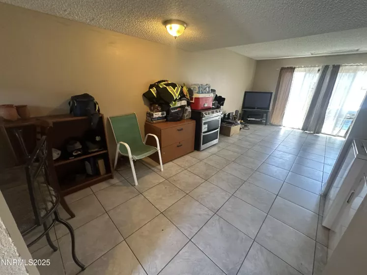 863 Nutmeg, Reno, Nevada 89502, 2 Bedrooms Bedrooms, ,2 BathroomsBathrooms,Residential,Residential,Nutmeg,250052349