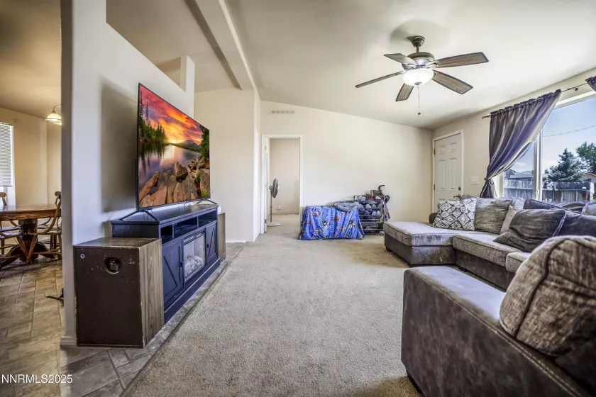 6265 Sandi, Winnemucca, Nevada 89445, 3 Bedrooms Bedrooms, ,2 BathroomsBathrooms,Residential,Residential,Sandi,250052352