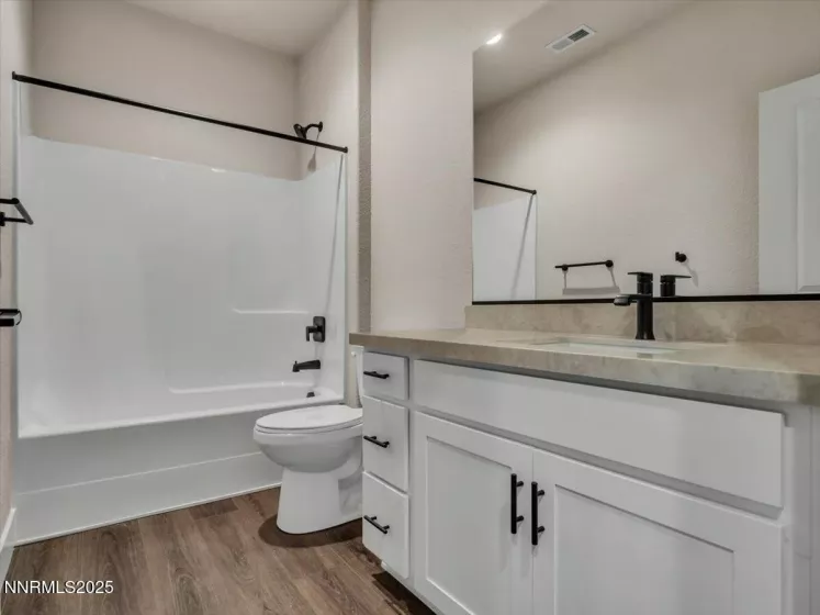 451 Blackbird, Gardnerville, Nevada 89410, 2 Bedrooms Bedrooms, ,2 BathroomsBathrooms,Residential,Residential,Blackbird,250052353
