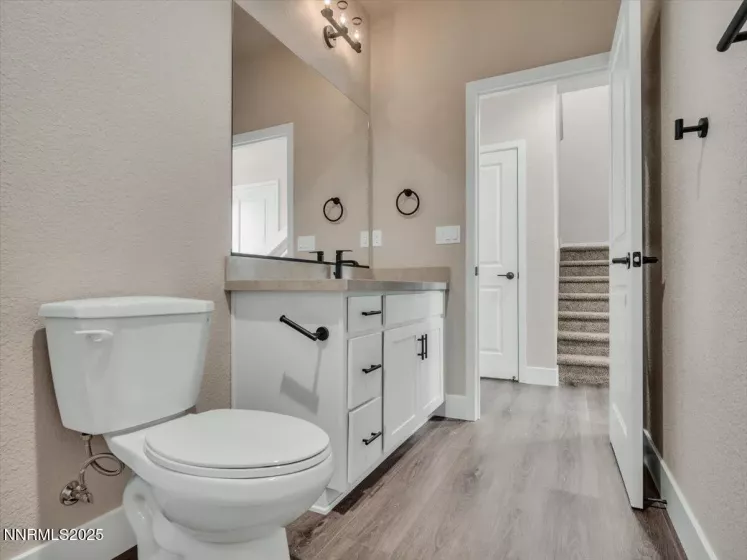 451 Blackbird, Gardnerville, Nevada 89410, 2 Bedrooms Bedrooms, ,2 BathroomsBathrooms,Residential,Residential,Blackbird,250052353