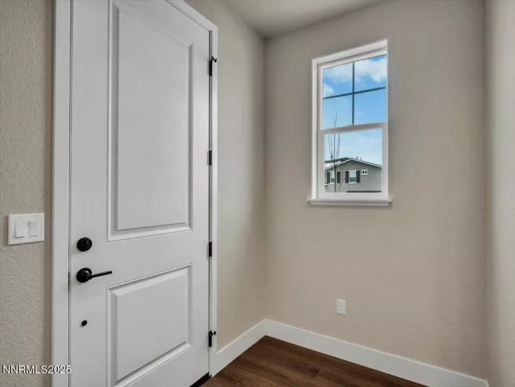 451 Blackbird, Gardnerville, Nevada 89410, 2 Bedrooms Bedrooms, ,2 BathroomsBathrooms,Residential,Residential,Blackbird,250052353